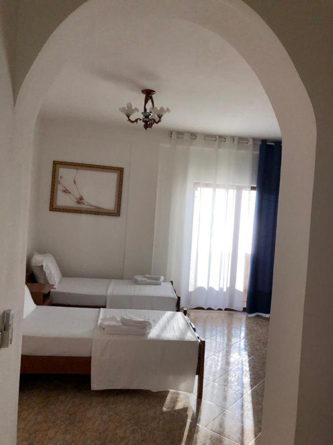 Kenza Apartments Sarandë Kamer foto