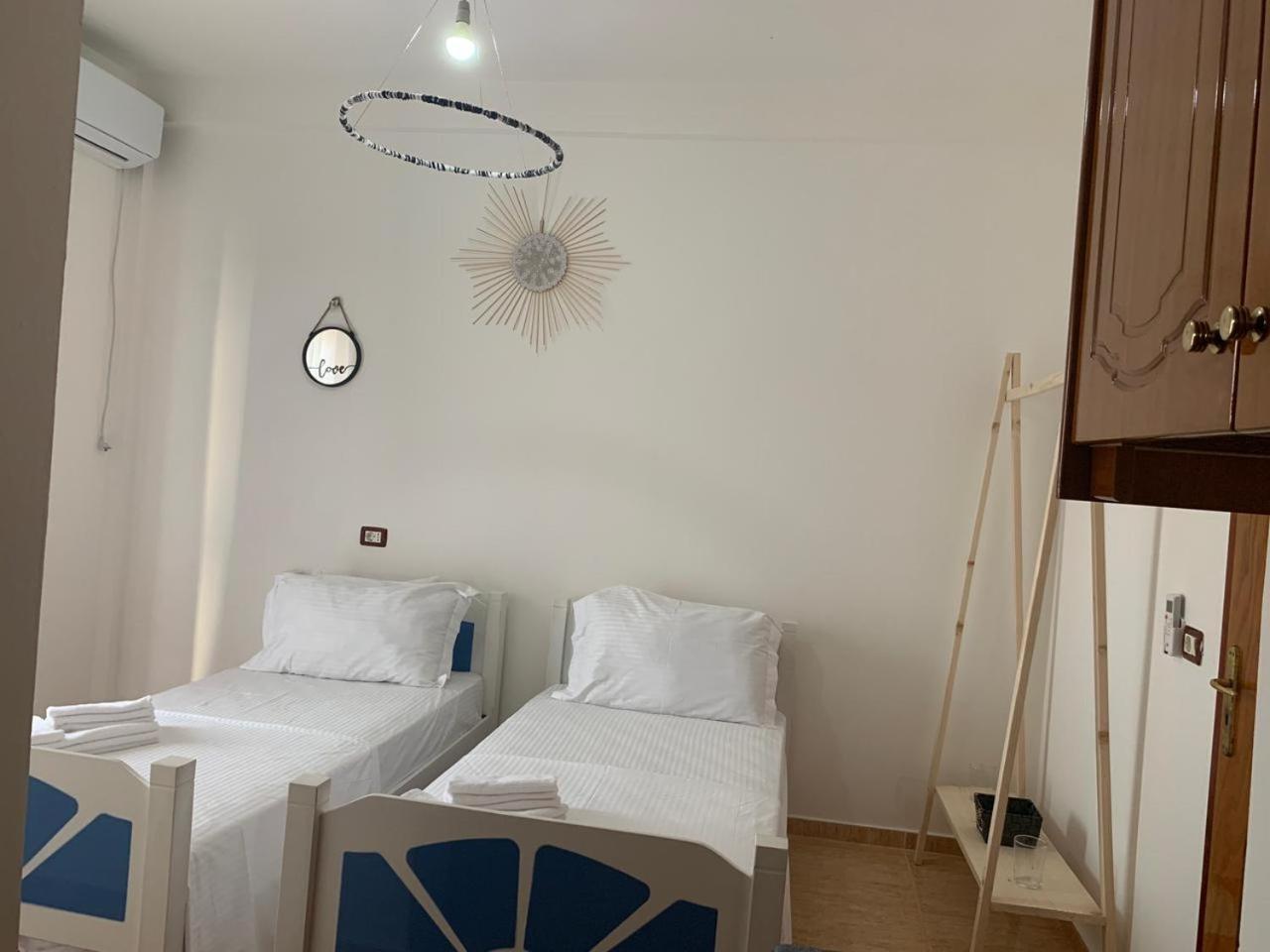 Kenza Apartments Sarandë Kamer foto