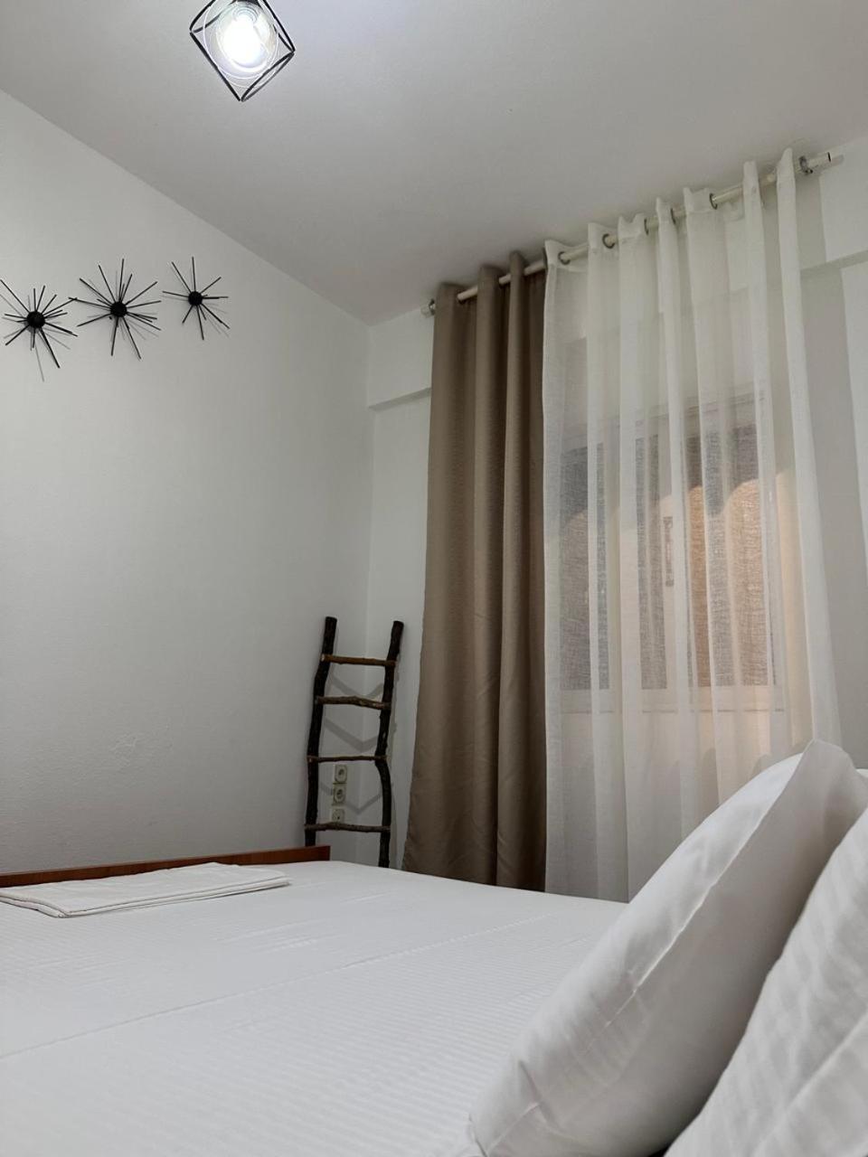 Kenza Apartments Sarandë Buitenkant foto